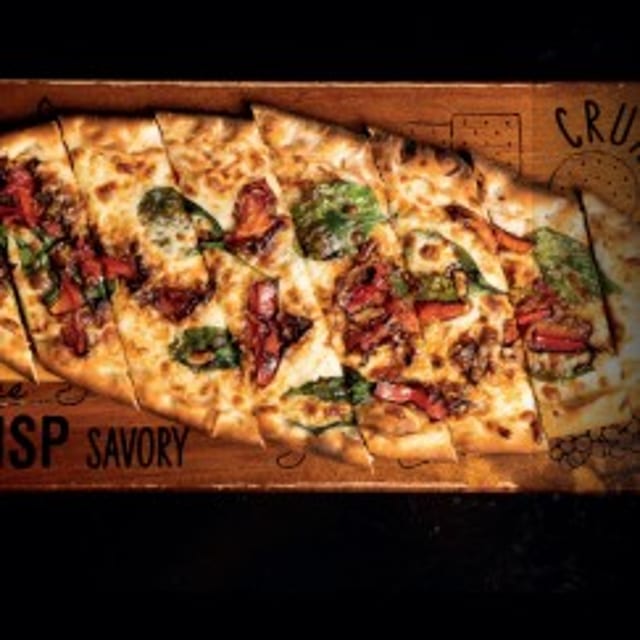 Veggie Cheese Pide.